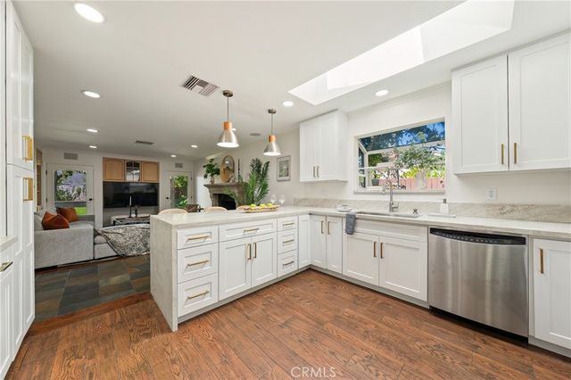 26096 Adamor Road, Calabasas, CA 91302