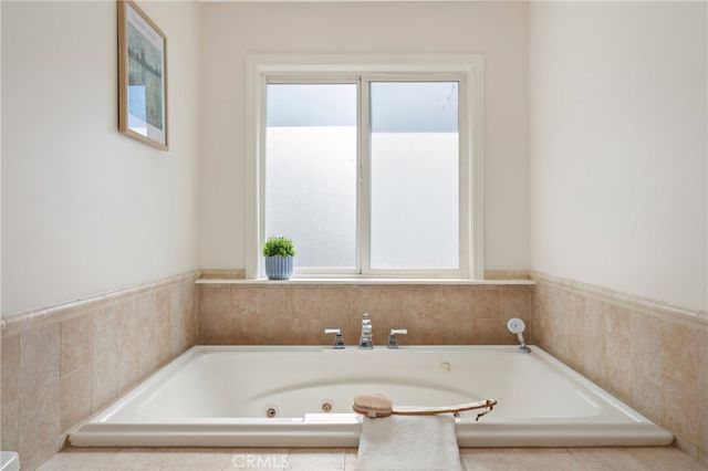 26096 Adamor Road, Calabasas, CA 91302