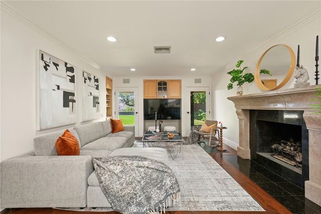 26096 Adamor Road, Calabasas, CA 91302