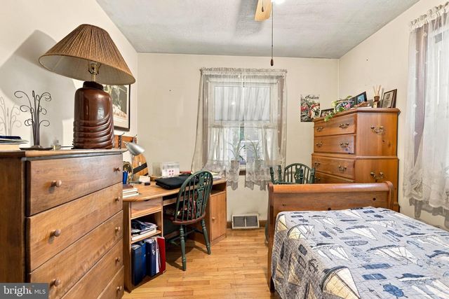 308 ANGLE AVE, Steelton, PA 17113