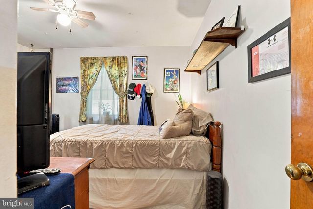 308 ANGLE AVE, Steelton, PA 17113