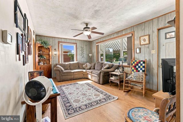 308 ANGLE AVE, Steelton, PA 17113
