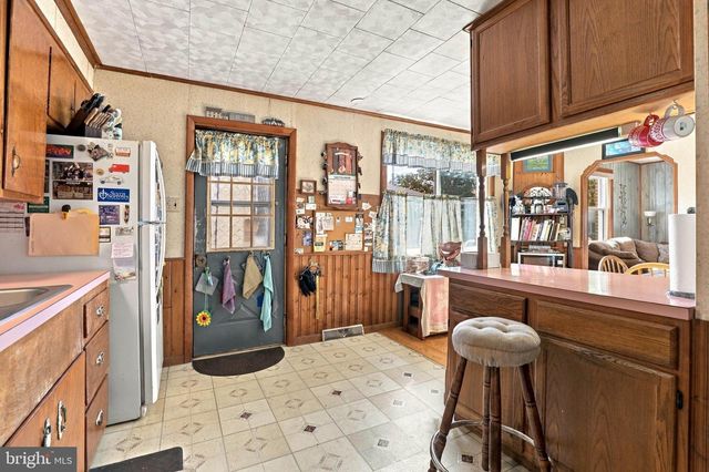308 ANGLE AVE, Steelton, PA 17113