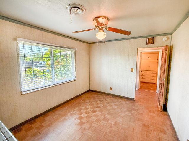 738 N Garden Avenue, Fresno, CA 93727