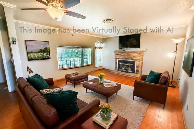 738 N Garden Avenue, Fresno, CA 93727