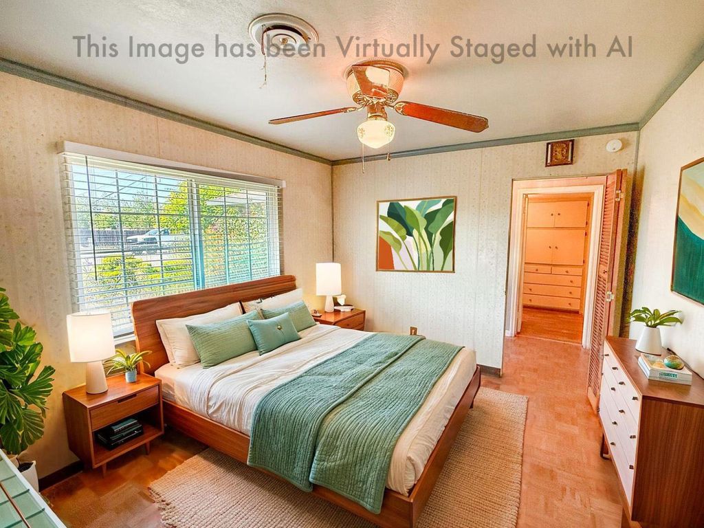 Image 12 of property listing at 738 N Garden Avenue, Fresno, CA 93727