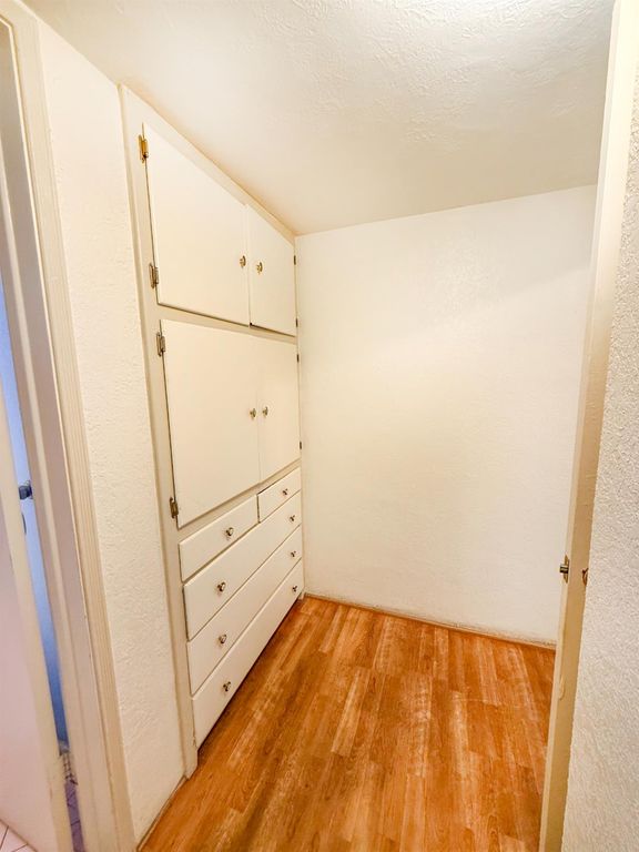 Image 20 of property listing at 738 N Garden Avenue, Fresno, CA 93727