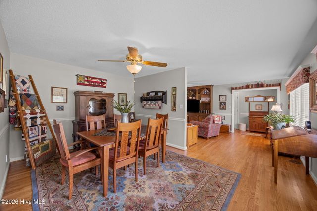 3020 Red Fox Road, Trent Woods, NC 28562