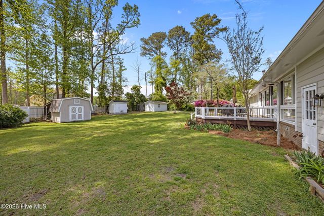 3020 Red Fox Road, Trent Woods, NC 28562