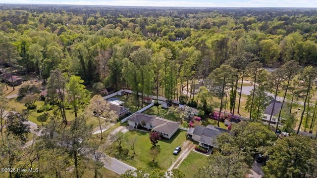 3020 Red Fox Road, Trent Woods, NC 28562