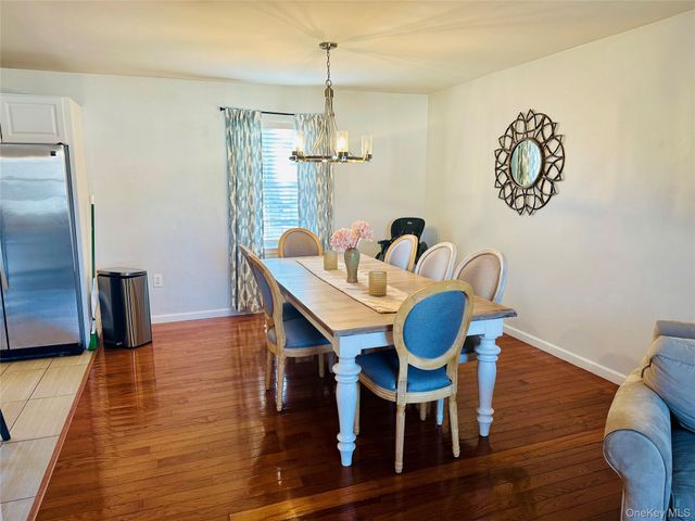 18 Hawkins Street, Poughkeepsie, NY 12601