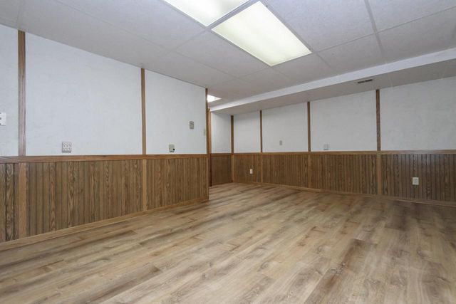 1527 N Holden STREET, Port Washington, WI 53074