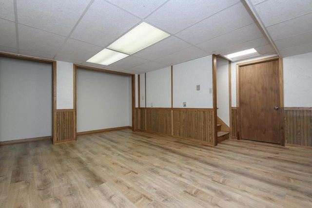 1527 N Holden STREET, Port Washington, WI 53074