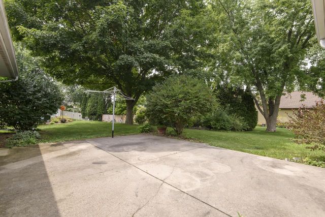 1527 N Holden STREET, Port Washington, WI 53074
