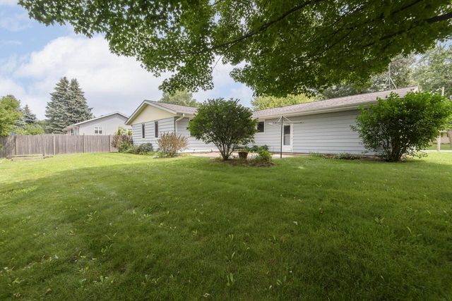 1527 N Holden STREET, Port Washington, WI 53074