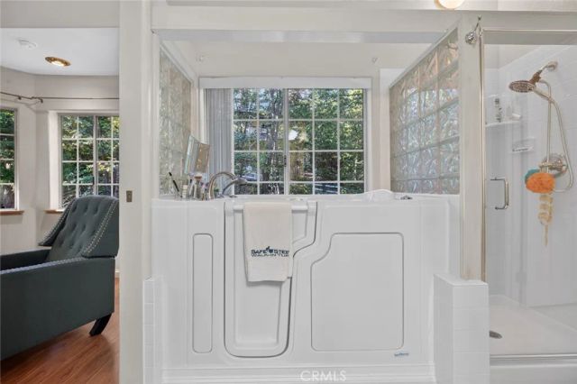 264 El Dorado Drive, Lake Arrowhead, CA 92352