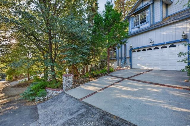 264 El Dorado Drive, Lake Arrowhead, CA 92352