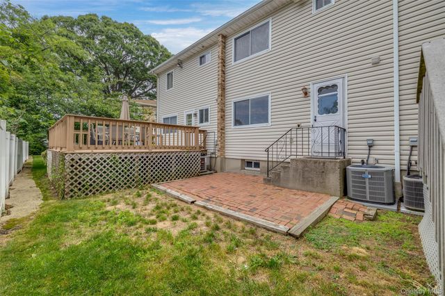 1595 N Central Avenue 29CO, Valley Stream, NY 11580