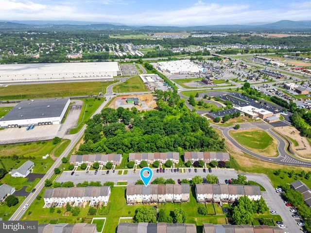 68 MABEL LN, Martinsburg, WV 25404