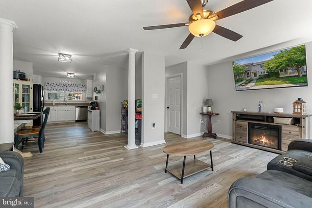 68 MABEL LN, Martinsburg, WV 25404
