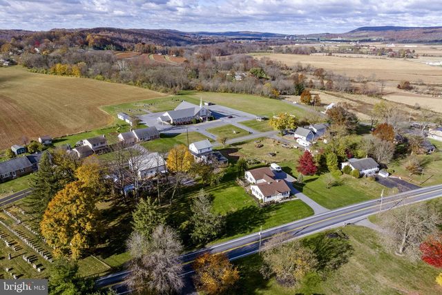 655 W ROUTE 897, Reinholds, PA 17569