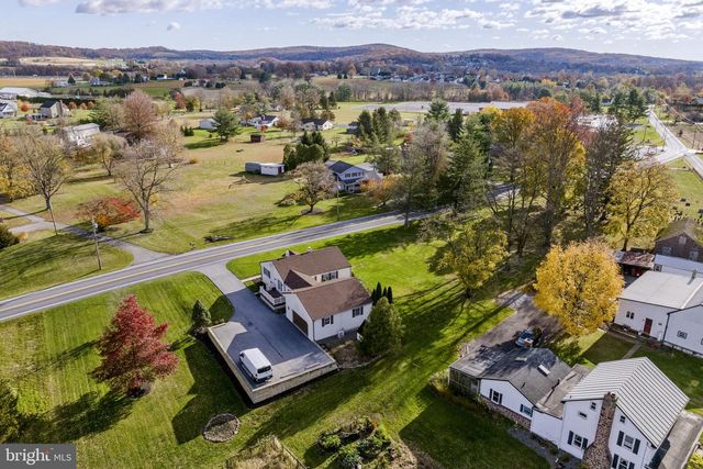 655 W ROUTE 897, Reinholds, PA 17569