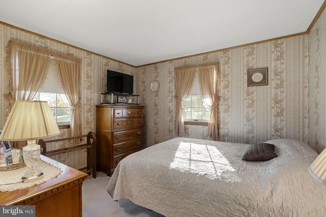 655 W ROUTE 897, Reinholds, PA 17569