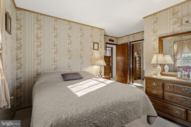 655 W ROUTE 897, Reinholds, PA 17569