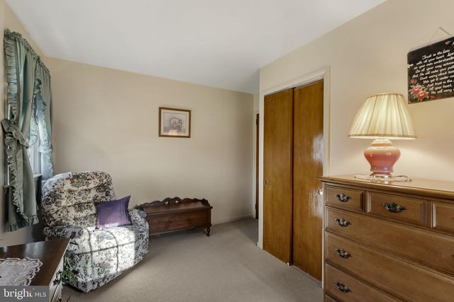 655 W ROUTE 897, Reinholds, PA 17569