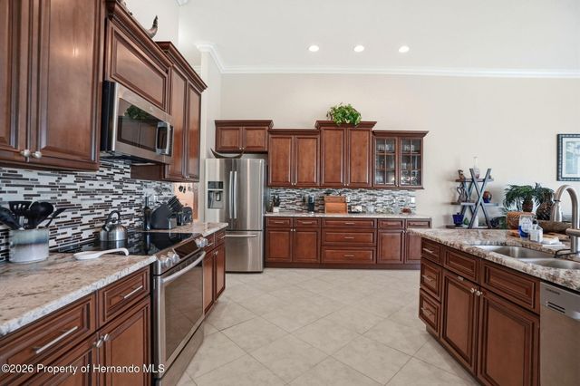 9203 Lake Cypress Loop, Weeki Wachee, FL 34613