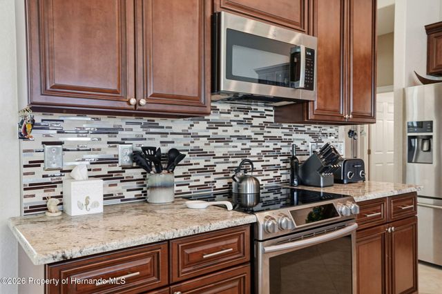 9203 Lake Cypress Loop, Weeki Wachee, FL 34613