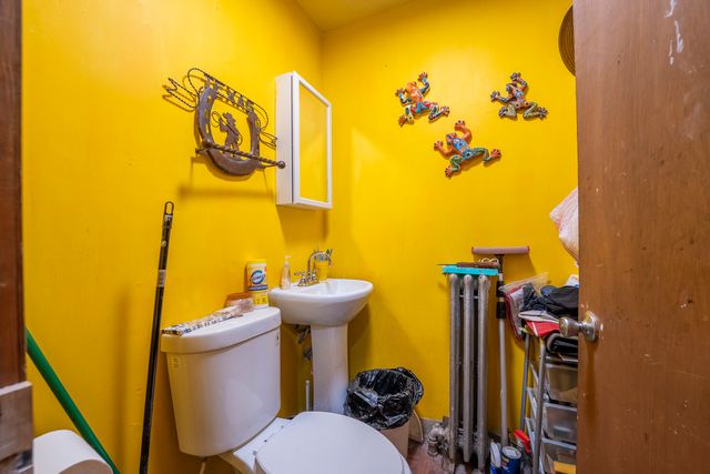 3383 N Milwaukee Avenue, Chicago, IL 60641