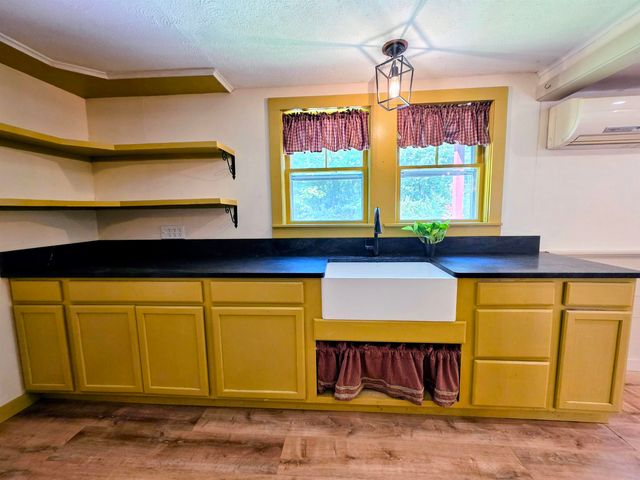 653 Frank C. Gilman Highway, Alton, NH 03809