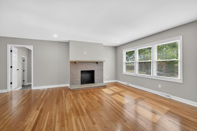 1821 Blue Ridge Drive, Lexington, KY 40505