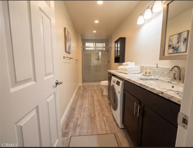 5354 Lindley 204, Los Angeles, CA 91316