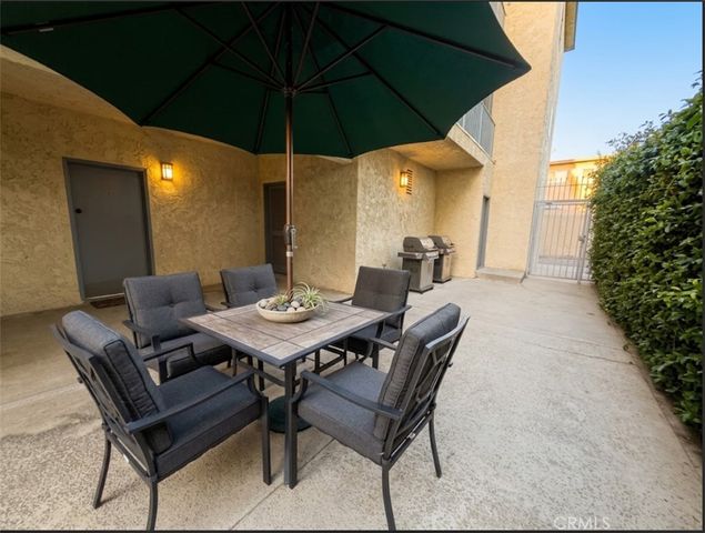 5354 Lindley 204, Los Angeles, CA 91316