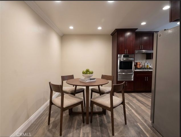 5354 Lindley 204, Los Angeles, CA 91316
