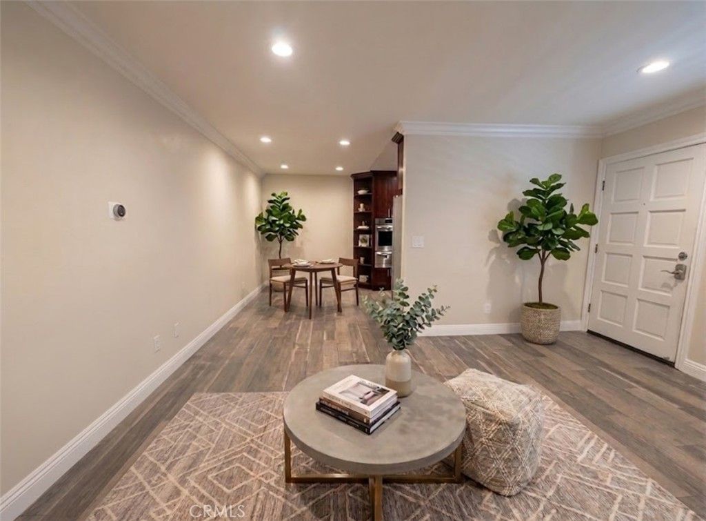 5354 Lindley 204, Encino, CA 91316 — photo 4