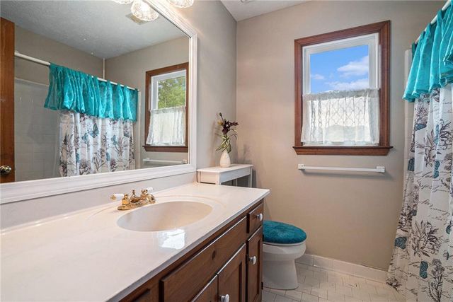 4390 Inns Brook Drive, Snellville, GA 30039