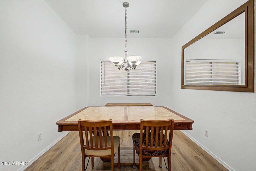 Image 10 of property listing at 4030 E Wagon Circle, Gilbert, AZ 85297