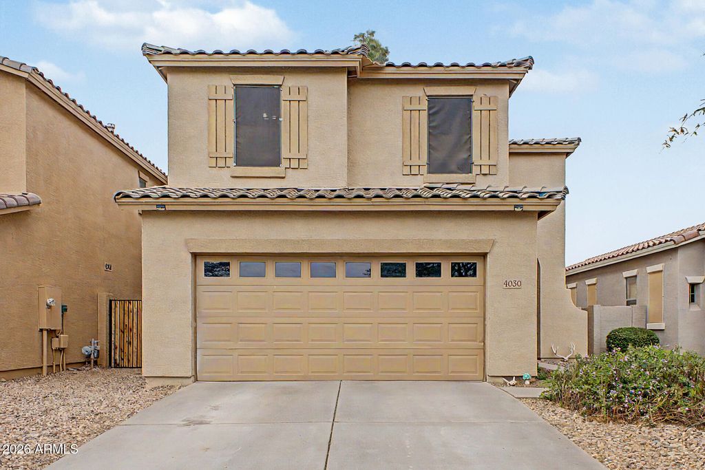 Image 2 of property listing at 4030 E Wagon Circle, Gilbert, AZ 85297