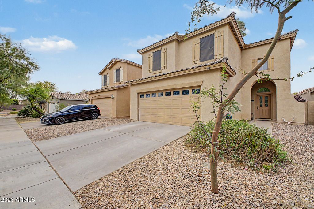Image 3 of property listing at 4030 E Wagon Circle, Gilbert, AZ 85297