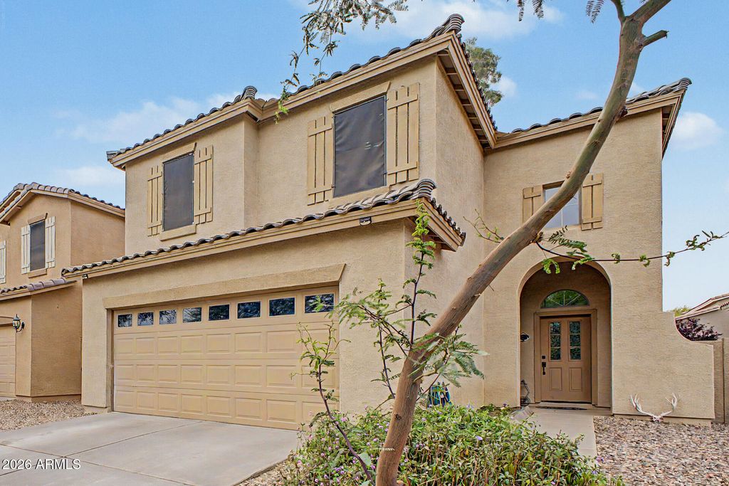 Image 4 of property listing at 4030 E Wagon Circle, Gilbert, AZ 85297