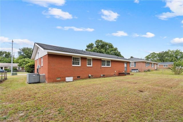 2107 Quailridge Drive, Fayetteville, NC 28304