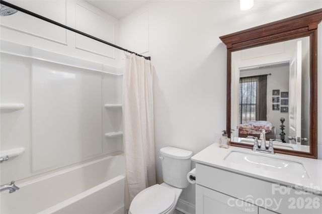 318 Simeon Drive, Charlotte, NC 28208
