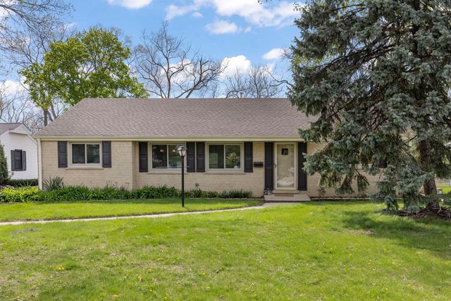 5818 Ridgewood Drive, Western Springs, IL 60558