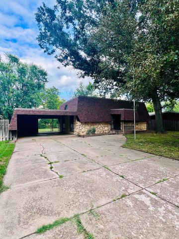 506 N Birch Ave, Valley Center, KS 67147