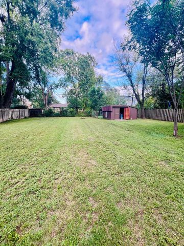 506 N Birch Ave, Valley Center, KS 67147