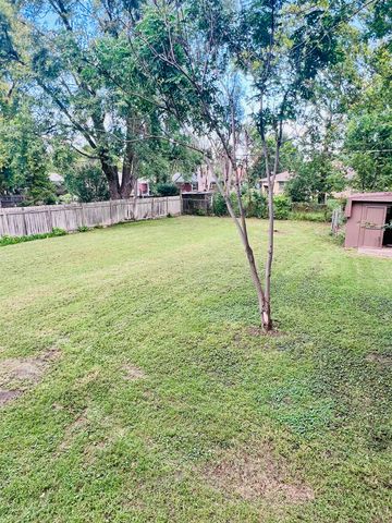 506 N Birch Ave, Valley Center, KS 67147