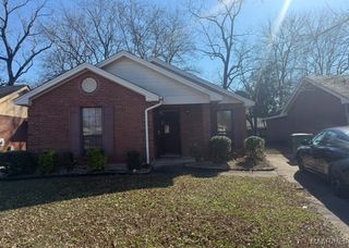 2736 Country Brook Drive, Montgomery, AL 36116